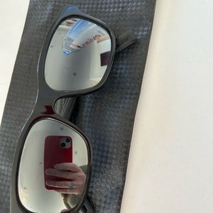 Maui Jim unisex sunglasses